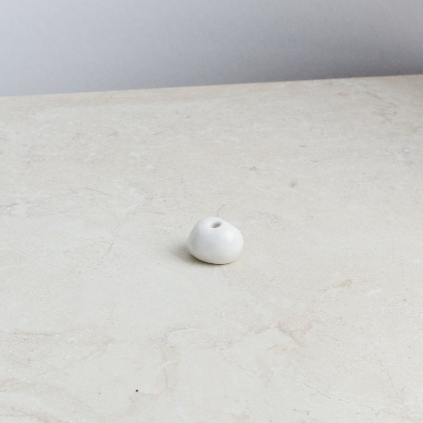 Incense bead ~ Classic White