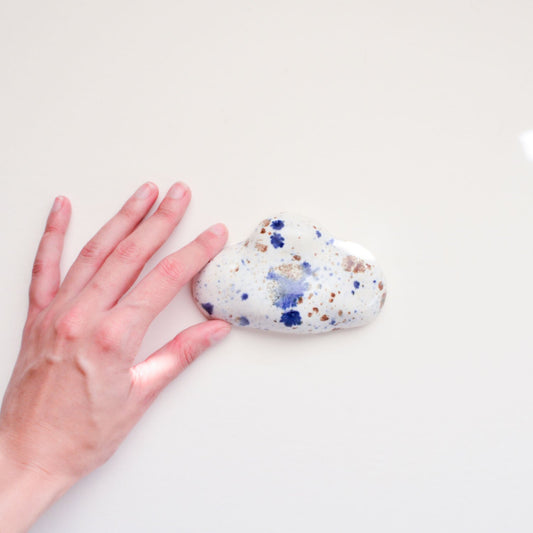 Ceramic wall hanging ~ Cloud (Speckle)