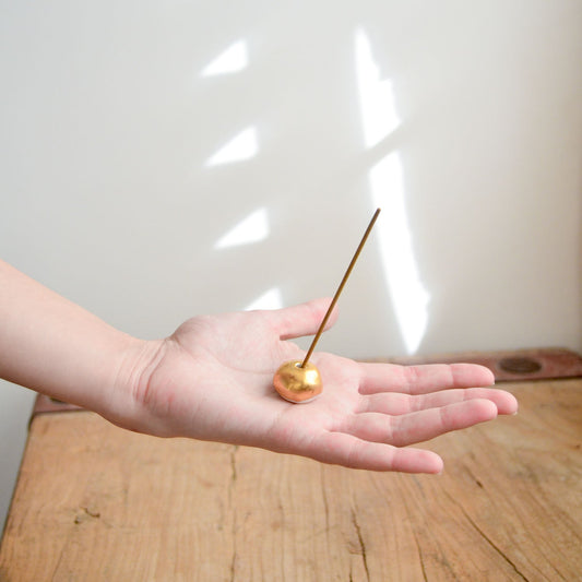 Incense bead ~ Gold Lustre