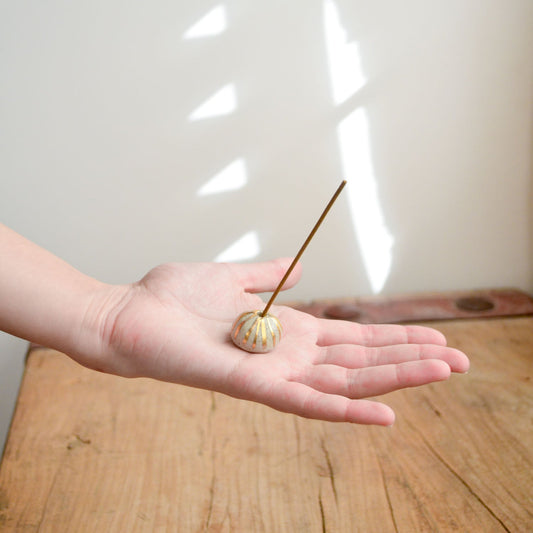 Incense bead ~ Gold Lustre Stripes on Natural
