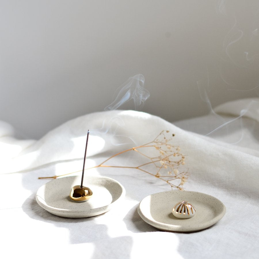 Incense holder with gold lustre detail