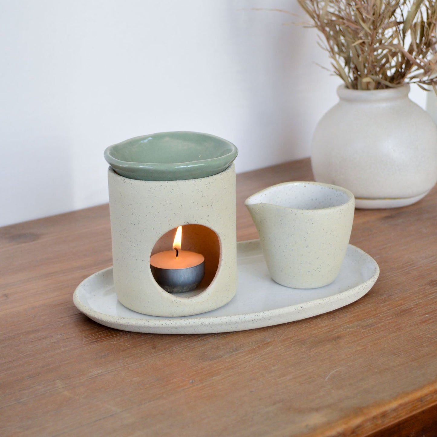 Pebble tray ~ White on Stone
