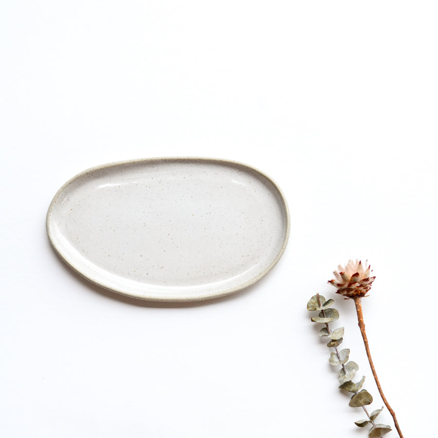 Pebble tray ~ White on Stone